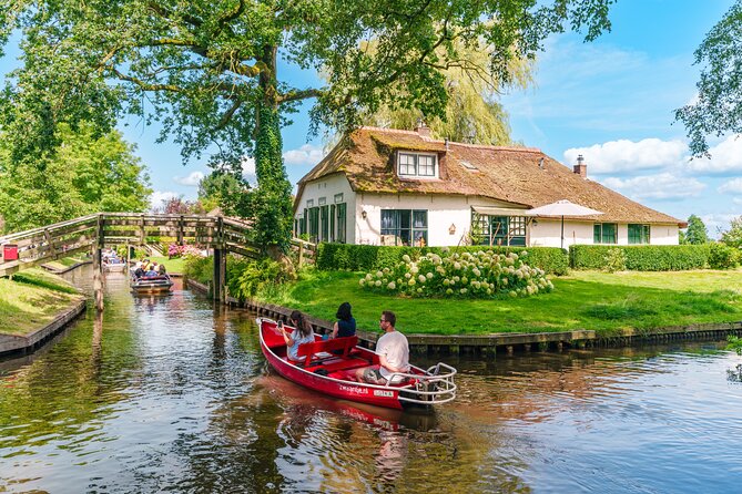 Giethoorn and Afsluitdijk Day Trip from Amsterdam with Boat Trip - Key Points You Should Know Before You Go