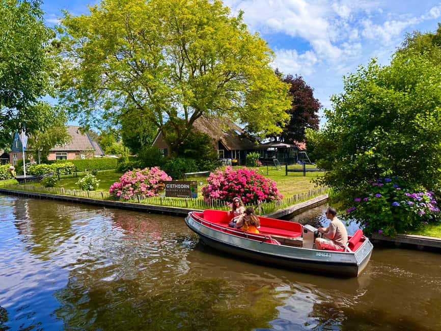 Giethoorn: Round trip from Amsterdam optional guided cruise - Price and value: is $53 a good deal for Giethoorn?