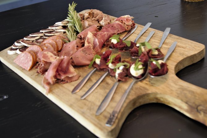 Guided Food Tour Haarlem (4-8 guests) - Old City - Your guide on this tour: Rene, Dan, and Daan bring the stories