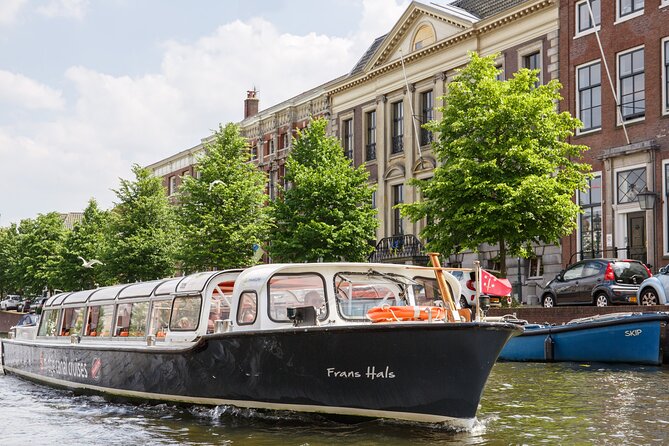 Haarlem: 50 minutes Boat Cruise - Key highlights worth your time