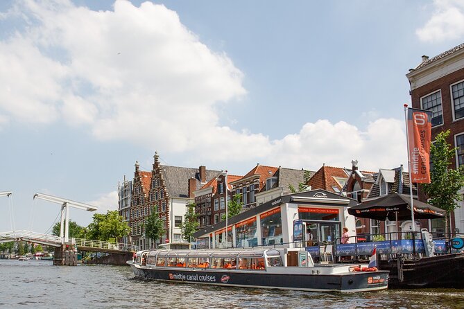 Haarlem: 50 minutes Boat Cruise - De Adriaan windmill: the skyline icon with a fire-and-rebuild timeline