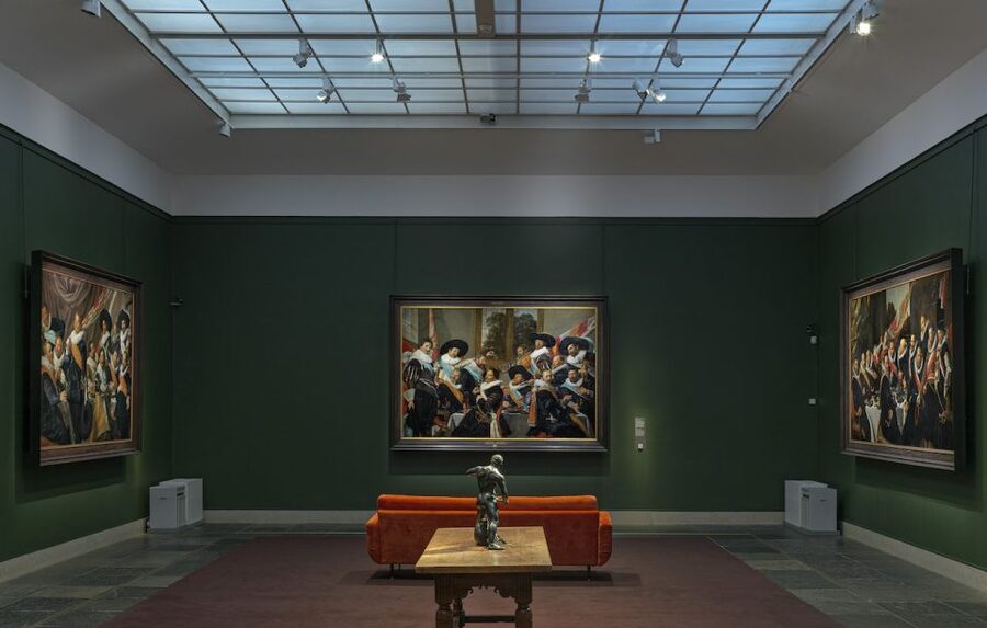 Haarlem: Frans Hals Museum Entrance Ticket with Audio Guide - The audio guide, how to use it so it helps instead of interrupts