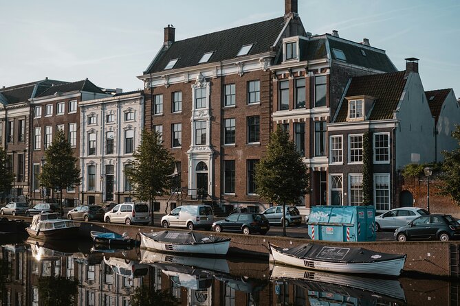 Haarlem Private Day Trip from Amsterdam with Local - Stop 4: Haarlem walking streets, canals, markets, and a lunch break