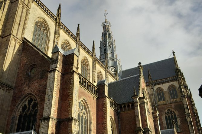 Haarlem Walking Tour. Unknown and Surprising - Key things you will notice on this Haarlem walk