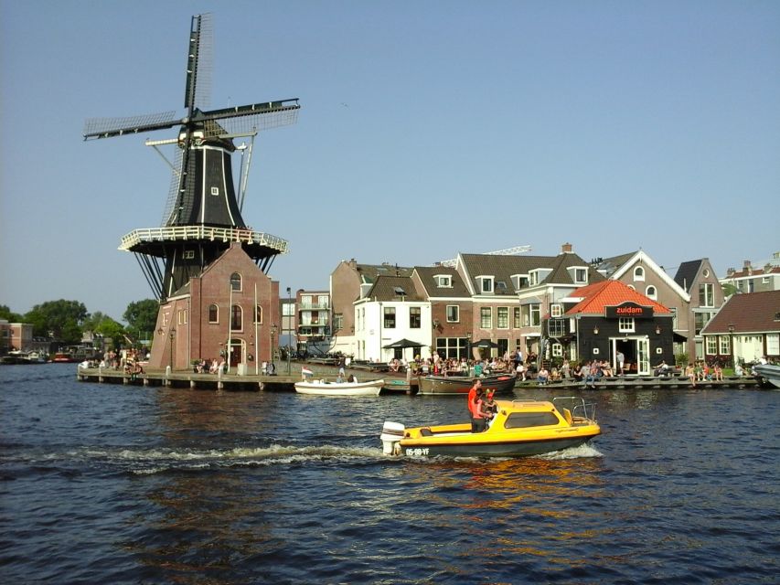 Haarlem: Windmill 'De Adriaan' Guided Tour - Guides, languages, and how to choose the right tour time