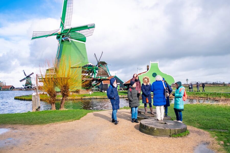 Half-Day Private Guided Sightseeing Tour of Zaanse Schans - Understanding the Dutch Golden Age, Polders, and Practical Water Control