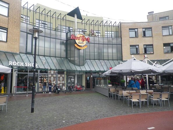 Hard Rock Cafe Amsterdam with Set Lunch or Dinner - Where Hard Rock Cafe Amsterdam sits, and why the setting matters