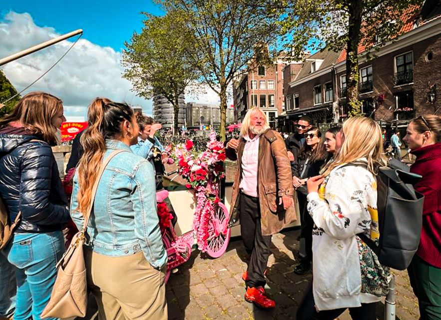 Humans of Amsterdam - Small group cultural walking tour - Dancing Houses and the Red Light District, with context instead of shock