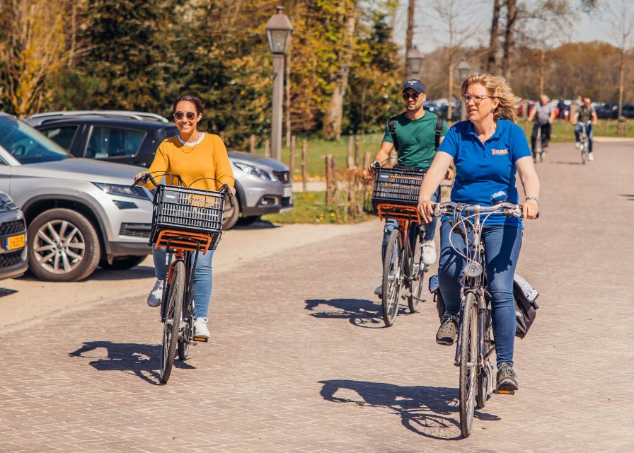 Keukenhof: Flower Fields Small-Group Cultural Bike Tour - Starting at Rent-a-Bike van Dam, and why arriving early helps