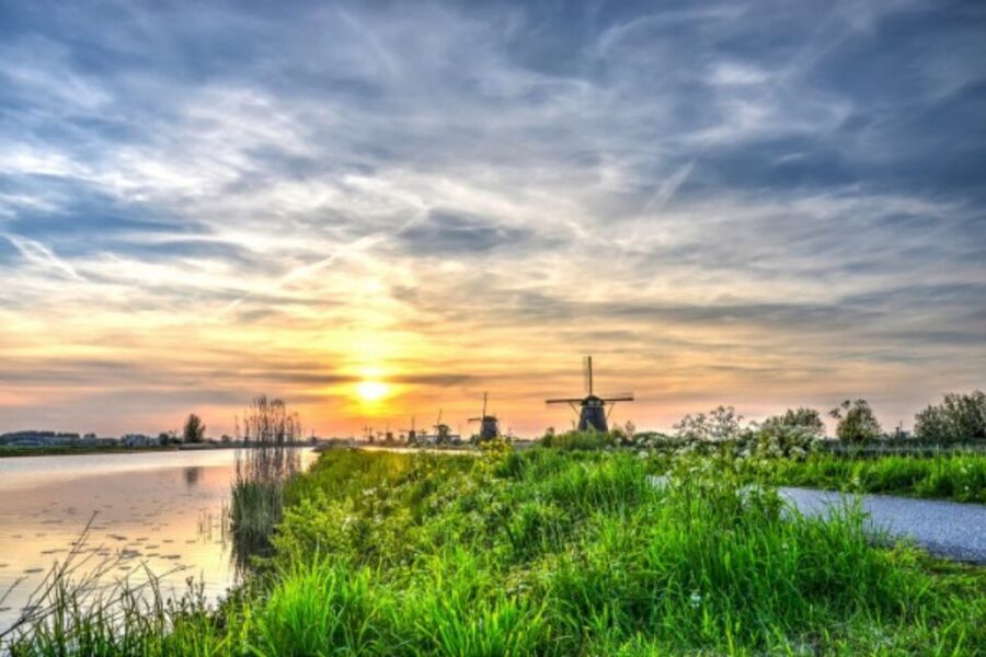 Leiden: Windmill and Countryside Cruise near Keukenhof - Why a Kagerplassen Windmill Cruise Fits a Keukenhof Day