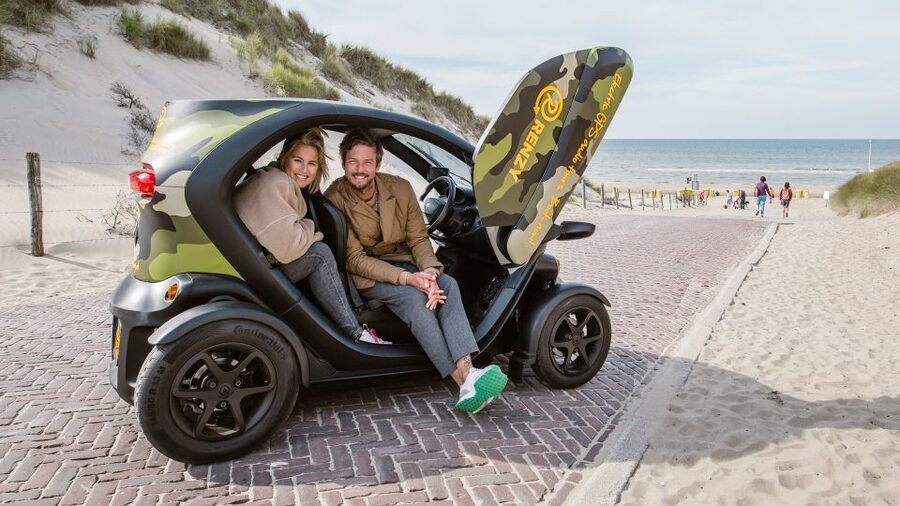 Lisse: Drive-it-Yourself Electric Dune & Beach Audio Tour - Audio guide tips in three languages, and how to get the most from it