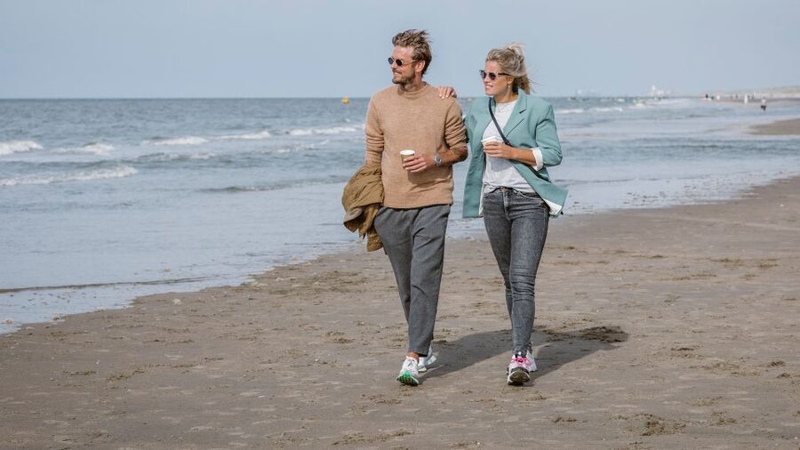 Lisse: Drive-it-Yourself Electric Dune & Beach Audio Tour - Starting at Renzy and ending right where you began