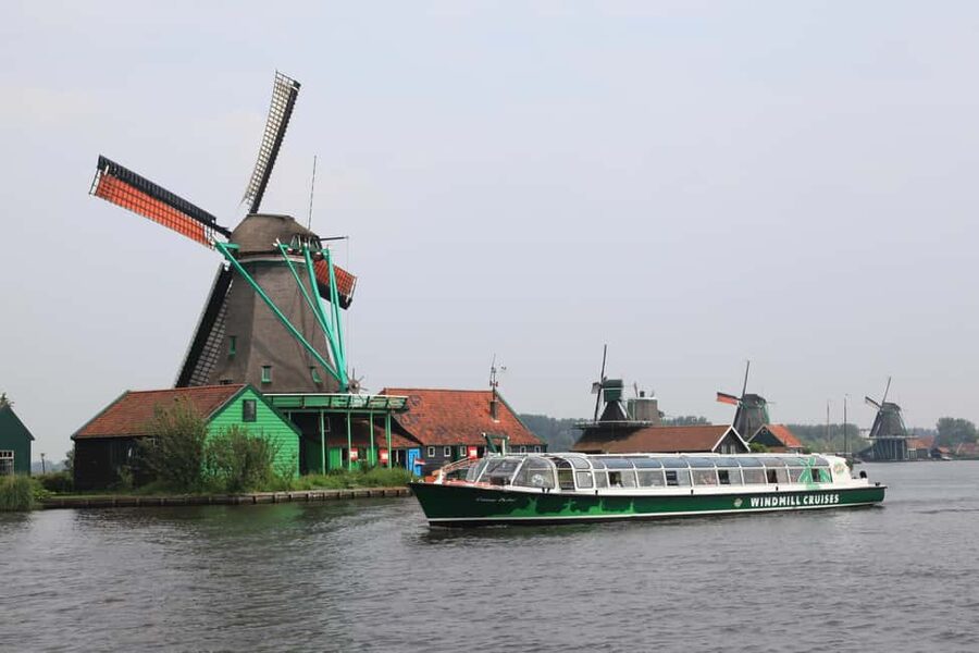 Marken, Volendam, and Edam Full-Day Tour from Amsterdam - Small-group Friday option: Charm of Holland and its lunch
