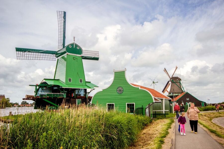 Marken, Volendam and Edam: Private Full-Day Tour - Key Points Before You Go