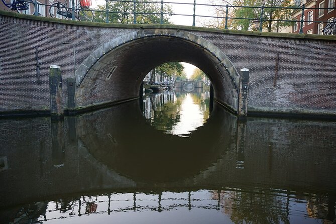 Morning Canal Cruise Amsterdam in Small-Group - Where the meeting point actually is, and how to not miss the boat