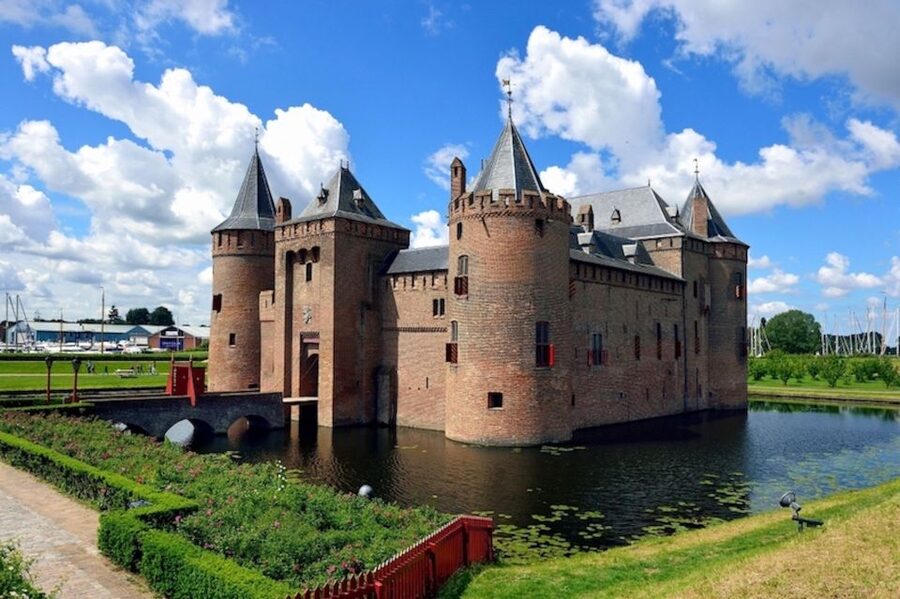 Muiden: Entry Ticket to Muiderslot Castle - Key highlights to know before you go