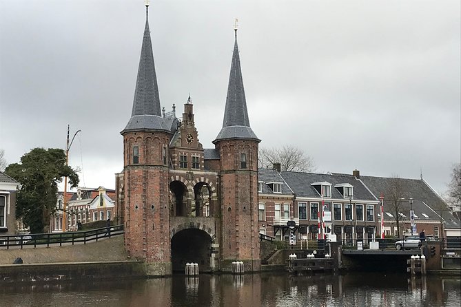 Northern Highlights Tour: visit 4 magnificent places from Amsterdam - Afsluitdijk: the dyke stop that explains Dutch water management fast