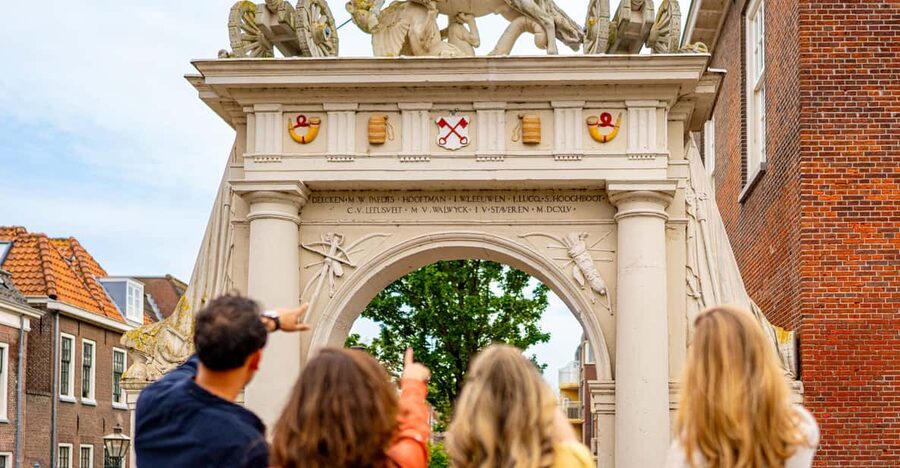 Outside Escape Amsterdam with your friend(s) and have fun! - Key things to know before you start