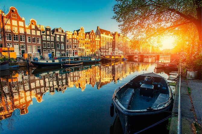 Panoramic Private City Tour in Amsterdam - Flower Market Photo Stop and Souvenir Time