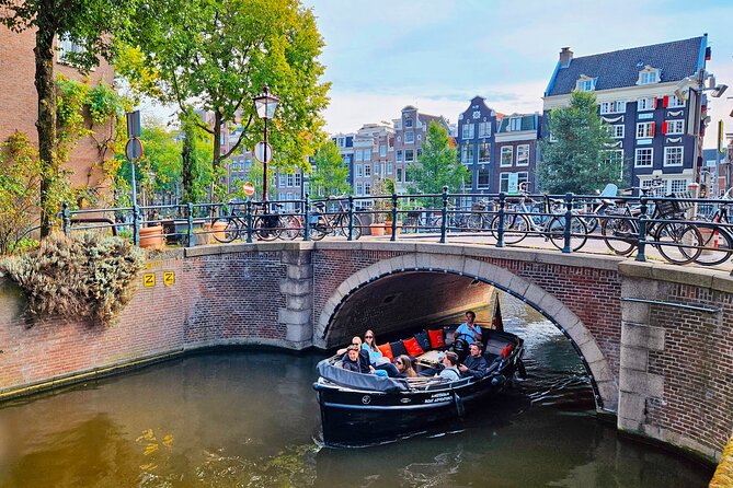 Private 90 Minute Amsterdam Canal Belt Exploration Cruise - Key things that make this cruise worth your time