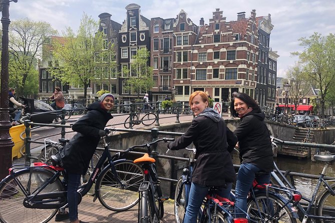 Private Amsterdam Bike Tour with a local guide (also for families) - The old Jewish Synagogue area and Artis Zoo, small stops with character