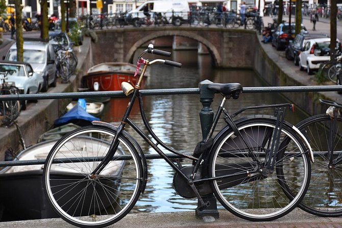 Private Amsterdam City Highlights Bike Tour (PRIVATE GUIDE) - Practical details that shape your experience