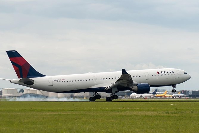 Private Amsterdam Departure Transfer to AMS Schiphol Airport - The Moment You Step Outside: Private Pickup in Amsterdam