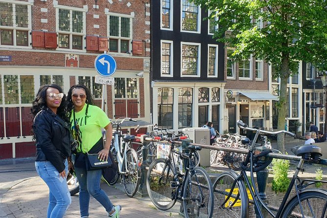 Private Amsterdam Red Light District tour with food tastings - A 2-hour Plan That Fits First Timers and Curious Food Lovers