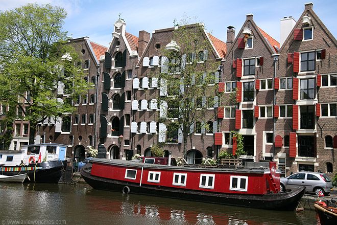 Private Amsterdam Walking Tour - Begijnhof, the Jewish quarter, and a final walk to Dam Square