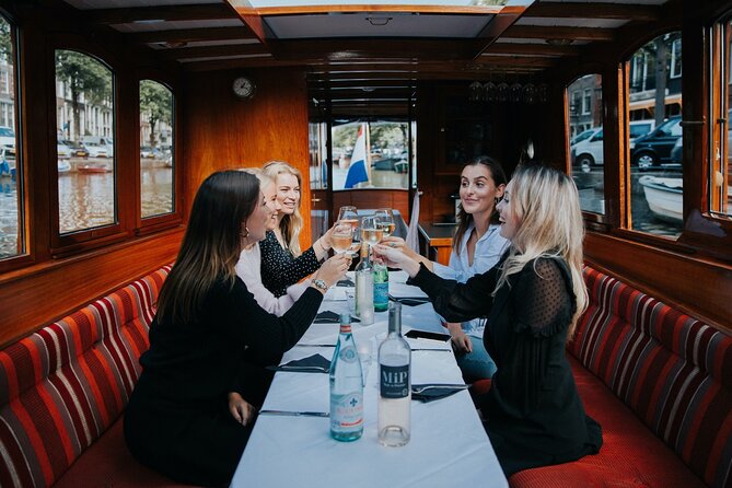 Private Canal Cruise in Amsterdam - Meeting at Museumbrug and Getting Your Bearings Fast