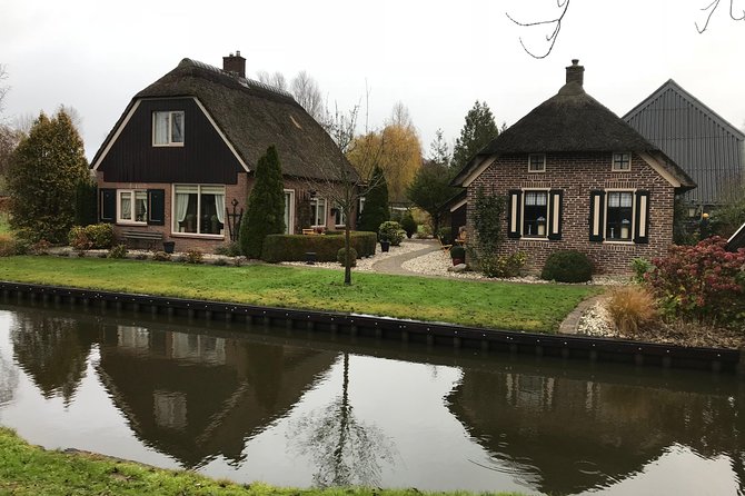 Private Daytrip Giethoorn and Windmills of Zaanse Schans from Amsterdam - Price and value for a group of up to 3