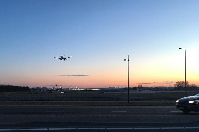 Private departure transfer from Amsterdam to Schiphol Airport (AMS) - How Long It Takes, and How Early You Should Leave