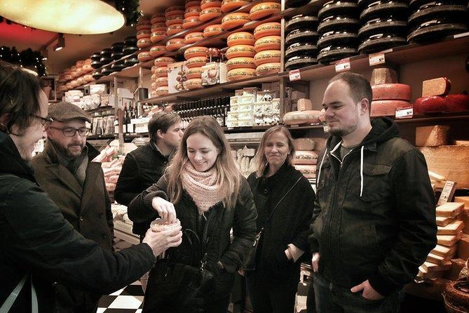 Private Dutch Food Tour - Eat Like a Local - What You Actually Eat: Snacks, Drinks, and the Best Way to Approach It