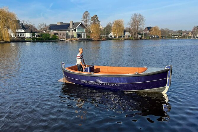 Private Electric Boat Rental in Haarlem (No License Required) - Cold drinks on board, and what to bring instead