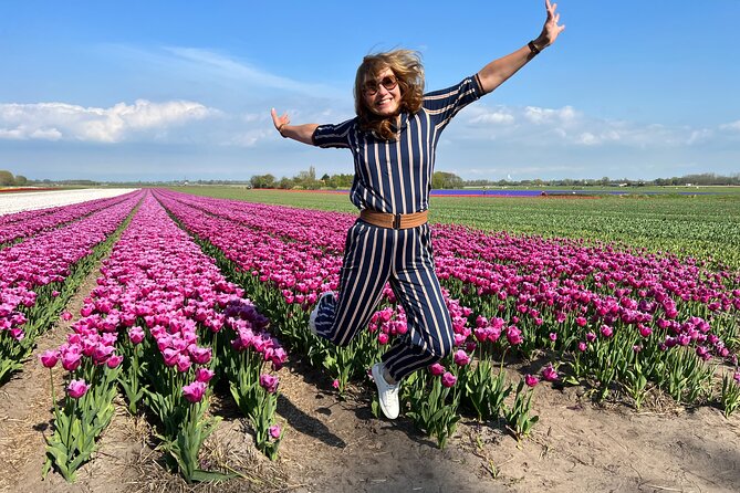 Private Guided Keukenhof Gardens and Zaanse Schans Tour - Climbing Molen De Kat, the last paint mill in the world