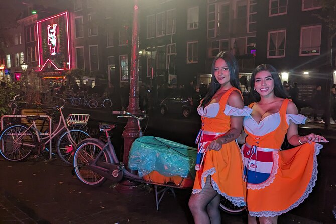 Private Hostess Bar Tour in Amsterdam Red Light District (3h) - Meeting at Drink n Sink, then building momentum fast