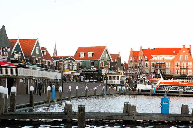 Private Off-the-beaten-path Countryside Windmill Tour - Volendam lunch window: choose your spot, and the guide handles the rest