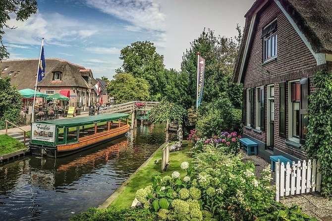 Private Sightseeing Tour to Giethoorn Dutch Venice from Amsterdam - Private Mercedes pickup from Amsterdam: the day’s real timeline