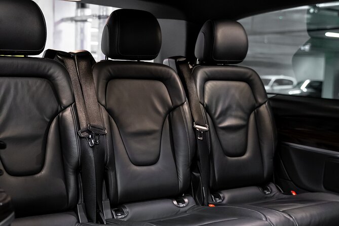 Private Taxi Airport Transfer to or from Schiphol Airport (AMS) - Amsterdam Drop-Off: Getting to Your Hotel Without Getting Lost