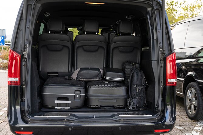 Private Taxi Airport Transfer to or from Schiphol Airport (AMS) - Return Trip from Your Hotel to Schiphol: Keep It Simple and Early