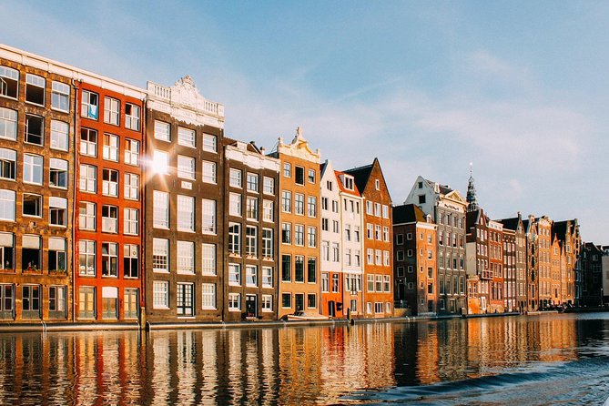 Private Tour: Amsterdam's City Highlights and Hidden Gems - Stop 1, Begijnhof: the quiet courtyard feeling like a secret