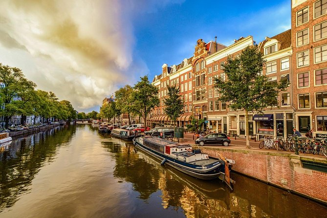 Private Tour: Amsterdam's City Highlights and Hidden Gems - De Wallen (Red Light District): famous, sensitive, and worth context