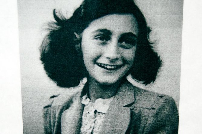 Private Tour: Anne Frank Walking Tour of Amsterdam - Why This Anne Frank Walking Tour Starts at Merwedeplein