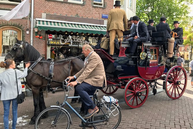 Private tour: Your own Amsterdam: walk through the old city - St. Nicholas Basilica and the Catholic-Protestant story