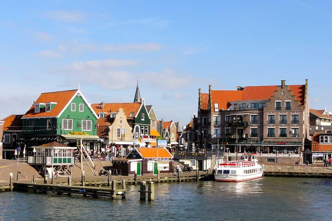 Private Tour Zaanse Schans Windmills and Volendam in Jaguar - Magere Brug: A 10-Minute Photo Stop That Sets the Mood