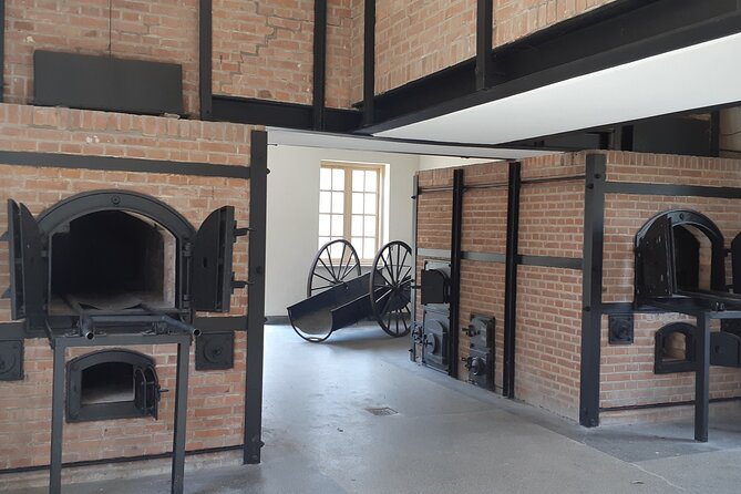 Private WW II Tour: Nazi Camp, WW2 battle grounds and cemetery - Airborne Museum at Hartenstein: the HQ story you can walk through