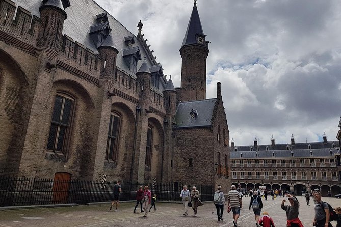 privatetour Delft, The Hague&Rotterdam Kinderdijk from Amsterdam - Mauritshuis, the Binnenhof, and Ridderzaal: The Hague’s power center in human scale