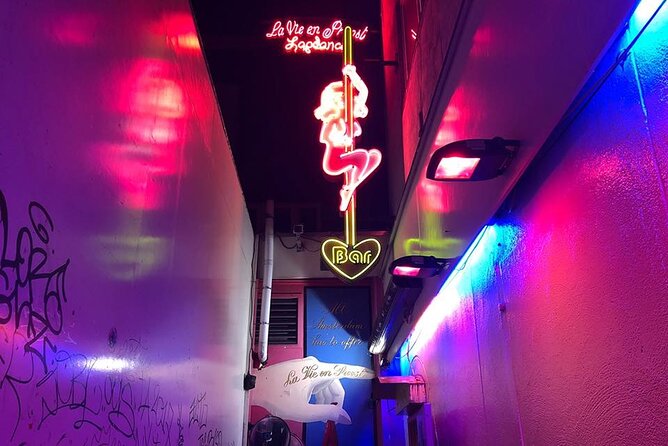 Red Light District private tour with a local - Walking the edges, not the windows