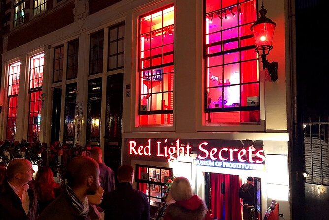 Red Light District private tour with a local - Price and value for a private group up to 15