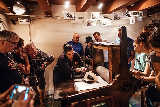 Rembrandt House Museum Amsterdam Entrance Ticket - Audio Guide Reality Check: Headsets, Loading Time, and Room Confusion